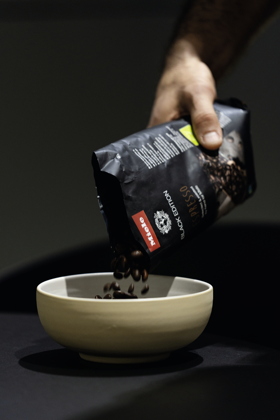 Кофе Miele Black Edition ESPRESSO 4x250 гр. в интернет-магазине Miele Shop - фото 6