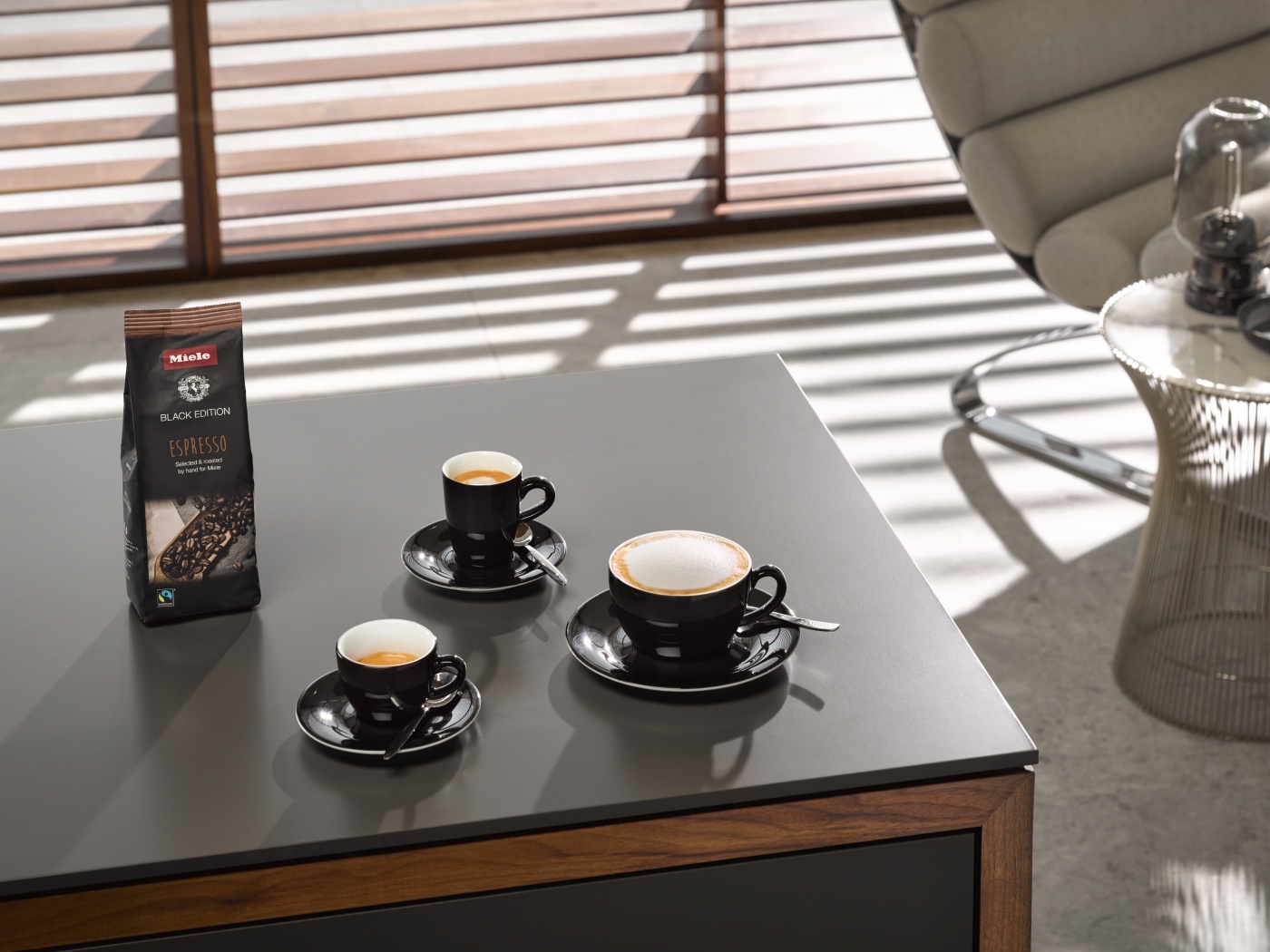 Кофе Miele Black Edition ESPRESSO 4x250 гр. в интернет-магазине Miele Shop - фото 4
