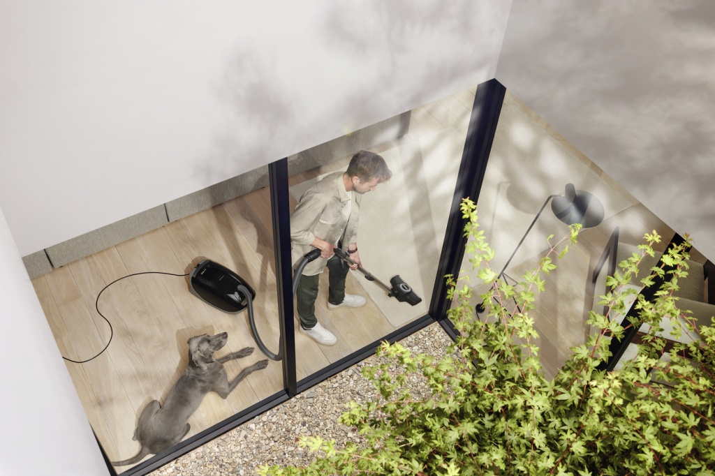 GuardM1 Cat&Dog 5.jpg