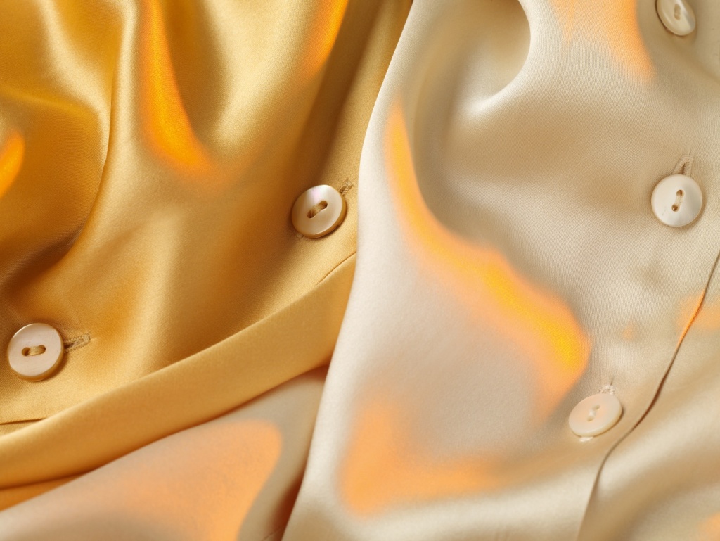 Шелковая одежда - уход за бельем