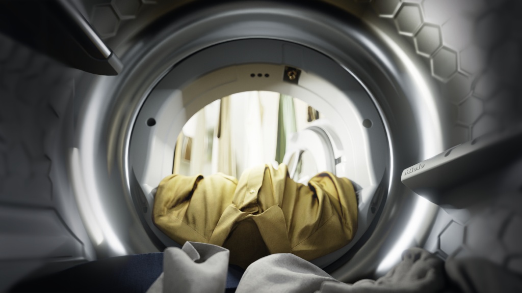 Поставьте машину на паузу на 10 минут, добавьте нужные вещи и продолжайте стирку без усилий — всё под рукой.